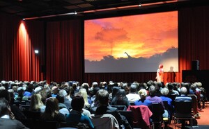 DERPART hilft: Shows für Schulen in Entwicklungsländern